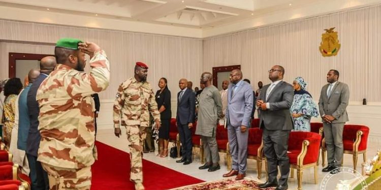 ๐ฃ๐ฎ๐น๐ฎ๐ถ๐ ๐ ๐ผ๐ต๐ฎ๐บ๐บ๐ฒ๐ฑ ๐ฉ : ๐น๐ฒ ๐๐ผ๐๐๐ฒ๐ฟ๐ป๐ฒ๐บ๐ฒ๐ป๐ ๐ฝ๐ฟ๐ฒ๐๐ฒ๐ป๐๐ฒ ๐๐ฒ๐ ๐ฐ๐ผ๐ป๐ฑ๐ผ๐น๐ฒ๐ฎ๐ป๐ฐ๐ฒ๐ ๐ฎ๐ ๐๐ต๐ฒ๐ณ ๐ฑ๐ฒ ๐น’๐๐๐ฎ๐ ๐๐๐ถ๐๐ฒ ๐ฎ๐๐
๐ฑ๐ฒ๐ฐ๐ฒ๐ ๐ฐ๐ผ๐ป๐๐ฒ๐ฐ๐๐๐ถ๐ณ๐ ๐ฎ ๐น’๐ฎ๐๐๐ฎ๐พ๐๐ฒ ๐ฑ๐ฒ ๐น๐ฎ ๐ ๐ฎ๐ถ๐๐ผ๐ป ๐๐ฒ๐ป๐๐ฟ๐ฎ๐น๐ฒ