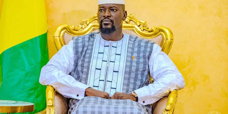 𝗔𝗲𝗿𝗼𝗽𝗼𝗿𝘁 𝗜𝗻𝘁𝗲𝗿𝗻𝗮𝘁𝗶𝗼𝗻𝗮𝗹 𝗔𝗵𝗺𝗲𝗱 𝗦𝗲𝗸𝗼𝘂 𝗧𝗼𝘂𝗿𝗲 : 𝗹𝗲 𝗖𝗵𝗲𝗳 𝗱𝗲 𝗹’𝗘𝘁𝗮𝘁 𝗮 𝗾𝘂𝗶𝘁𝘁𝗲 𝗖𝗼𝗻𝗮𝗸𝗿𝘆 𝗽𝗼𝘂𝗿 𝗹’𝗔𝗿𝗮𝗯𝗶𝗲 𝗦𝗮𝗼𝘂𝗱𝗶𝘁𝗲