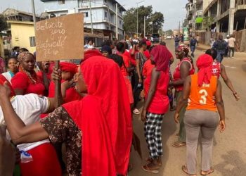 𝐌𝐀𝐍𝐈𝐅𝐄𝐒𝐓𝐀𝐓𝐈𝐎𝐍 𝐃𝐄𝐒 𝐅𝐄𝐌𝐌𝐄𝐒 𝐏𝐎𝐔𝐑 𝐋𝐄 𝐃𝐄𝐋𝐄𝐒𝐓𝐀𝐆𝐄 𝐃𝐔 𝐂𝐎𝐔𝐑𝐀𝐍𝐓 𝐀 𝐘𝐈𝐌𝐁𝐀𝐘𝐀 𝐌.𝐋𝐄 𝐌𝐀𝐈𝐑𝐄 𝐓𝐎𝐒 𝐒𝐔𝐑 𝐋𝐄𝐒 𝐋𝐈𝐄𝐔𝐗 𝐏𝐎𝐔𝐑 𝐋𝐀 𝐒𝐄𝐍𝐒𝐈𝐁𝐈𝐋𝐈𝐒𝐀𝐓𝐈𝐎𝐍