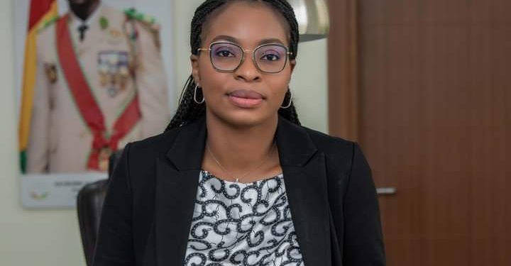 𝐑𝐞𝐦𝐞𝐫𝐜𝐢𝐞𝐦𝐞𝐧𝐭𝐬 𝐞𝐭 𝐑𝐞𝐜𝐨𝐧𝐧𝐚𝐢𝐬𝐬𝐚𝐧𝐜𝐞