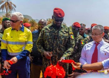 𝗰𝗲𝗿𝗲𝗺𝗼𝗻𝗶𝗲 𝗱𝗲 𝗽𝗼𝘀𝗲 𝗱𝗲 𝗹𝗮 𝗽𝗿𝗲𝗺𝗶𝗲𝗿𝗲 𝗽𝗼𝘂𝘁𝗿𝗲 𝗱𝘂 𝗰𝗵𝗲𝗺𝗶𝗻 𝗱𝗲 𝗳𝗲𝗿 𝗱𝗲 𝗹𝗮 𝗖𝗼𝗺𝗽𝗮𝗴𝗻𝗶𝗲 𝗱𝘂 𝗧𝗿𝗮𝗻𝘀-𝗚𝘂𝗶𝗻𝗲𝗲𝗻