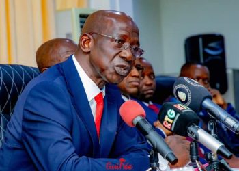 𝐌𝐢𝐧𝐢𝐬𝐭𝐞𝐫𝐞 𝐝𝐞 𝐥𝐚 𝐝𝐞𝐟𝐞𝐧𝐬𝐞 𝐧𝐚𝐭𝐢𝐨𝐧𝐚𝐥𝐞 : 𝐋’𝐀𝐦𝐛𝐚𝐬𝐬𝐚𝐝𝐞𝐮𝐫 𝐀𝐛𝐨𝐮𝐛𝐚𝐜𝐚𝐫 𝐒𝐢𝐝𝐢𝐤𝐢 𝐂𝐚𝐦𝐚𝐫𝐚 𝐬’𝐞𝐧𝐠𝐚𝐠𝐞 ‘’𝐚 𝐚𝐬𝐬𝐮𝐦𝐞𝐫 𝐬𝐞𝐬 𝐟𝐨𝐧𝐜𝐭𝐢𝐨𝐧𝐬 𝐚𝐯𝐞𝐜 𝐥𝐨𝐲𝐚𝐮𝐭𝐞, 𝐞𝐟𝐟𝐢𝐜𝐚𝐜𝐢𝐭𝐞 𝐞𝐭 𝐫𝐢𝐠𝐮𝐞𝐮𝐫’’