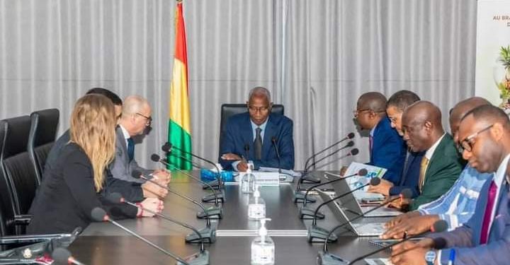 𝗜𝗡𝗗𝗨𝗦𝗧𝗥𝗜𝗘 : 𝗣𝗥𝗢𝗝𝗘𝗧 𝗗𝗘 𝗖𝗢𝗡𝗦𝗧𝗥𝗨𝗖𝗧𝗜𝗢𝗡 𝗗’𝗨𝗡𝗘 𝗥𝗔𝗙𝗙𝗜𝗡𝗘𝗥𝗜𝗘 𝗗’𝗔𝗟𝗨𝗠𝗜𝗡𝗘 𝗔 𝗞𝗔𝗠𝗦𝗔𝗥