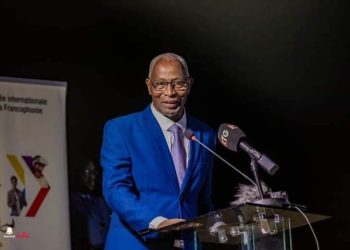 𝗖𝗘𝗟𝗘𝗕𝗥𝗔𝗧𝗜𝗢𝗡 𝗗𝗘 𝗟𝗔 𝗝𝗢𝗨𝗥𝗡𝗘𝗘 𝗜𝗡𝗧𝗘𝗥𝗡𝗔𝗧𝗜𝗢𝗡𝗔𝗟𝗘 𝗗𝗘 𝗟𝗔 𝗙𝗥𝗔𝗡𝗖𝗢𝗣𝗛𝗢𝗡𝗜𝗘 : 𝗟𝗘 𝗣𝗥𝗘𝗠𝗜𝗘𝗥 𝗠𝗜𝗡𝗜𝗦𝗧𝗥𝗘 𝗔𝗨𝗫 𝗖𝗢𝗧𝗘𝗦 𝗗𝗘 𝗟𝗔 𝗖𝗢𝗠𝗠𝗨𝗡𝗔𝗨𝗧𝗘 𝗙𝗥𝗔𝗡𝗖𝗔𝗜𝗦𝗘