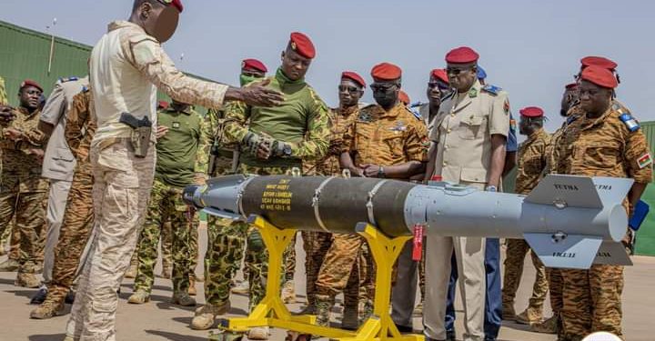 Burkina Faso : Le Président de la Transition dote son pays de 10 drône de combats