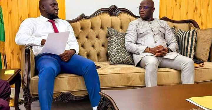 MUHAT|| Échange avec la société Hebei Wenfeng Industrial Group.