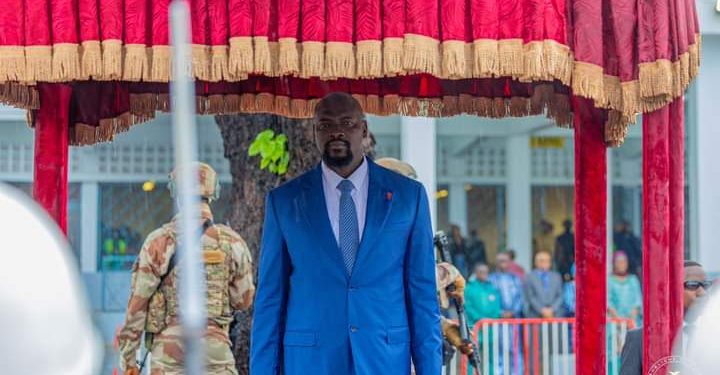 𝗔𝗲𝗿𝗼𝗽𝗼𝗿𝘁 𝗜𝗻𝘁𝗲𝗿𝗻𝗮𝘁𝗶𝗼𝗻𝗮𝗹 𝗔𝗵𝗺𝗲𝗱 𝗦𝗲𝗸𝗼𝘂 𝗧𝗢𝗨𝗥𝗘 : 𝗟𝗲 𝗣𝗿𝗲𝘀𝗶𝗱𝗲𝗻𝘁 𝗱𝗲 𝗹𝗮 𝗥𝗲́𝗽𝘂𝗯𝗹𝗶𝗾𝘂𝗲 𝗦.𝗘 𝗹𝗲 𝗚𝗲𝗻e𝗿𝗮𝗹 Mamadi Doumbouya 𝗲𝗻 𝗿𝗼𝘂𝘁𝗲 𝗽𝗼𝘂𝗿 𝗞𝗶𝗴𝗮𝗹𝗶 𝗽𝗼𝘂𝗿 𝗮𝘀𝘀𝗶𝘀𝘁𝗲𝗿 𝗮̀ 𝗹’𝗶𝗻𝘃𝗲𝘀𝘁𝗶𝘁𝘂𝗿𝗲 𝗱𝗲 𝗦.𝗘.𝗠 Paul Kagame