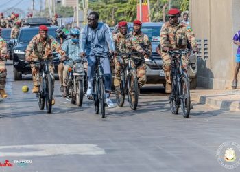 𝗞𝗮𝗹𝗼𝘂𝗺 : 𝗟𝗲 𝗖𝗵𝗲𝗳 𝗱𝗲 𝗹’𝗘𝘁𝗮𝘁 𝗰𝗼𝗺𝗺𝘂𝗻𝗶𝗲 𝗮𝘃𝗲𝗰 𝗹𝗲𝘀 𝗰𝗶𝘁𝗼𝘆𝗲𝗻𝘀 𝗹𝗼𝗿𝘀 𝗱’𝘂𝗻𝗲 𝗽𝗿𝗼𝗺𝗲𝗻𝗮𝗱𝗲 𝗱𝗲 𝘀𝗮𝗻𝘁𝗲