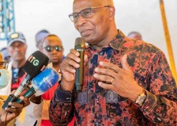 𝗜𝗺𝗺𝗲𝗿𝘀𝗶𝗼𝗻 𝗚𝗼𝘂𝘃𝗲𝗿𝗻𝗲𝗺𝗲𝗻𝘁𝗮𝗹𝗲 : 𝗟𝗲 𝗣𝗿𝗲𝗺𝗶𝗲𝗿 𝗺𝗶𝗻𝗶𝘀𝘁𝗿𝗲 𝗹𝗮𝗻𝗰𝗲 𝗹𝗲𝘀 𝗮𝗰𝘁𝗶𝘃𝗶𝘁𝗲𝘀 𝗮 𝗡𝘇𝗲𝗿𝗲𝗸𝗼𝗿𝗲