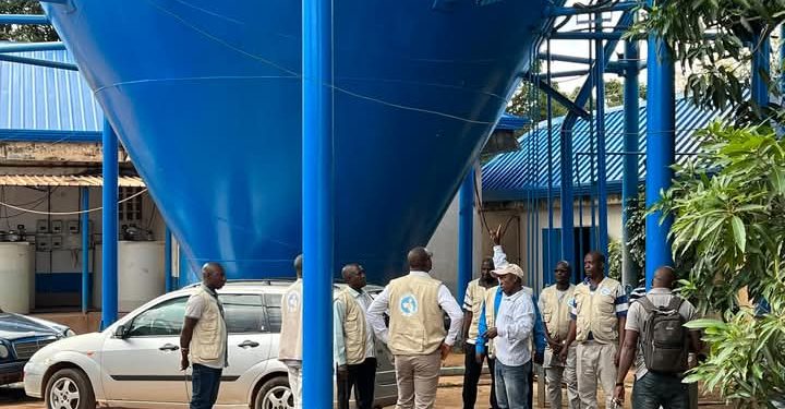 Seg de Kankan: Au lieu de servir les ménages, la Seg de kankan inonde les rues en eau 