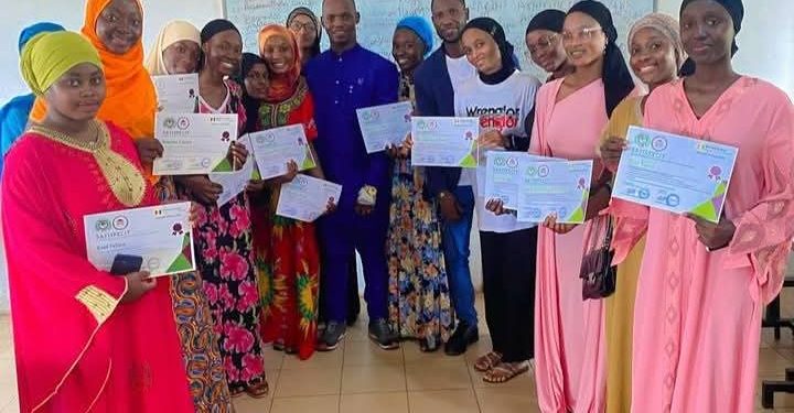 𝘾é𝙡é𝙗𝙧𝙖𝙩𝙞𝙤𝙣 𝙙𝙚 𝙡𝙖 𝙅𝙤𝙪𝙧𝙣é𝙚 𝙄𝙣𝙩𝙚𝙧𝙣𝙖𝙩𝙞𝙤𝙣𝙖𝙡𝙚 𝙙𝙚𝙨 𝘿𝙧𝙤𝙞𝙩𝙨 𝙙𝙚𝙨 𝙁𝙚𝙢𝙢𝙚𝙨 à 𝙡’𝙐𝙣𝙞𝙫𝙚𝙧𝙨𝙞𝙩é 𝙆𝙤𝙛𝙞 𝘼𝙣𝙣𝙖𝙣