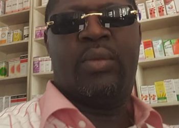 Parenthèse :Dr Sékou 1 Kaba Un pharmacien passionné et engagé