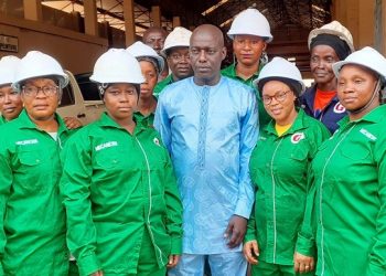 Fête du 8 mars Phare sur les Amazones du Garage du gouvernement