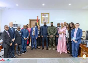 𝗣𝗥𝗢𝗚𝗥𝗔𝗠𝗠𝗘 𝗦𝗜𝗠𝗔𝗡𝗗𝗢𝗨 𝟮𝟬𝟰𝟬 : 𝗟𝗲 𝗣𝗿𝗲𝘀𝗶𝗱𝗲𝗻𝘁 𝗱𝘂 𝗖𝗼𝗺𝗶𝘁𝗲 𝗦𝘁𝗿𝗮𝘁𝗲𝗴𝗶𝗾𝘂𝗲 𝗱𝗲 𝗦𝗶𝗺𝗮𝗻𝗱𝗼𝘂, 𝗗𝗷𝗶𝗯𝗮 𝗗𝗜𝗔𝗞𝗜𝗧𝗘 𝗿𝗲𝗰𝗼𝗶𝘁 𝘂𝗻𝗲 𝗱𝗲𝗹𝗲𝗴𝗮𝘁𝗶𝗼𝗻 𝗱𝗲 𝗹𝗮 𝗕𝗮𝗻𝗾𝘂𝗲 𝗠𝗼𝗻𝗱𝗶𝗮𝗹𝗲