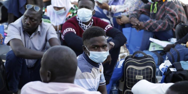 La Libye bannit une dizaine d’ONG, en les accusant de vouloir installer des migrants africains sur son sol