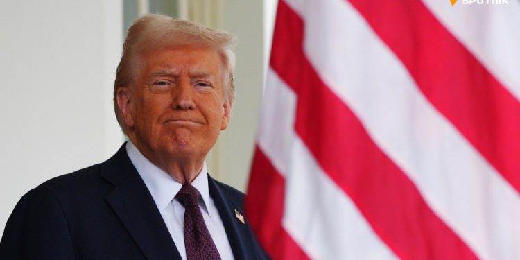 La popularité de Trump aux États-Unis est à son plus bas niveau depuis son investiture