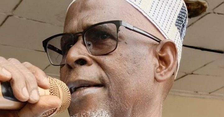 Ceux qui ne sont pas pour le Général Mamadi Doumbouya sont des ingrats », dixit Elhadj Amadou Kolon Barry.