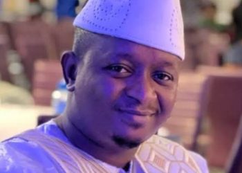 𝐆𝐮𝐞𝐜𝐤𝐞𝐝𝐨𝐮 : 𝐋𝐞 𝐌𝐢𝐧𝐢𝐬𝐭𝐫𝐞 𝐌𝐨𝐮𝐬𝐬𝐚 𝐌𝐨𝐢𝐬𝐞 𝐒𝐲𝐥𝐥𝐚 𝐩𝐫𝐨𝐜𝐞𝐝𝐞 𝐚 𝐥𝐚 𝐩𝐨𝐬𝐞 𝐝𝐞 𝐥𝐚 𝐩𝐫𝐞𝐦𝐢𝐞𝐫𝐞 𝐩𝐢𝐞𝐫𝐫𝐞 𝐝’𝐮𝐧𝐞 𝐦𝐞𝐝𝐢𝐚𝐭𝐡𝐞𝐪𝐮𝐞 𝐦𝐨𝐝𝐞𝐫𝐧𝐞 𝐚𝐮 𝐬𝐞𝐫𝐯𝐢𝐜𝐞 𝐝𝐞 𝐥𝐚 𝐣𝐞𝐮𝐧𝐞𝐬𝐬𝐞