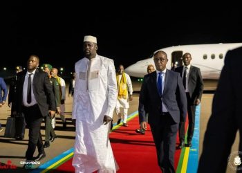 𝗥𝗲𝗻𝗳𝗼𝗿𝗰𝗲𝗺𝗲𝗻𝘁 𝗱𝗲 𝗹𝗮 𝗰𝗼𝗼𝗽𝗲𝗿𝗮𝘁𝗶𝗼𝗻 𝗯𝗶𝗹𝗮𝘁𝗲𝗿𝗮𝗹𝗲: 𝗦𝗼𝗻 𝗘𝘅𝗰𝗲𝗹𝗹𝗲𝗻𝗰𝗲 𝗹𝗲 𝗚𝗲𝗻𝗲𝗿𝗮𝗹 𝗠𝗮𝗺𝗮𝗱𝗶 𝗗𝗢𝗨𝗠𝗕𝗢𝗨𝗬𝗔, 𝗣𝗿𝗲𝘀𝗶𝗱𝗲𝗻𝘁 𝗱𝗲 𝗹𝗮 𝗥𝗲𝗽𝘂𝗯𝗹𝗶𝗾𝘂𝗲, 𝗖𝗵𝗲𝗳 𝗱𝗲 𝗹’𝗘𝘁𝗮𝘁, 𝗲𝘀𝘁 𝗮𝗿𝗿𝗶𝘃𝗲 𝗮 𝗞𝗶𝗴𝗮𝗹𝗶 𝗽𝗼𝘂𝗿 𝘂𝗻𝗲 𝘃𝗶𝘀𝗶𝘁𝗲 𝗱’𝗮𝗺𝗶𝘁𝗶𝗲.