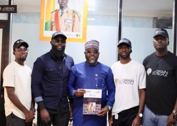 𝐃𝐞𝐬 𝐬𝐨𝐮𝐭𝐢𝐞𝐧𝐬 𝐝𝐞 𝐩𝐥𝐮𝐬 𝐞𝐧 𝐩𝐥𝐮𝐬 𝐟𝐨𝐫𝐭𝐬, 𝐥𝐞 𝐆𝐫𝐚𝐢𝐧 𝐝𝐮 𝐏𝐞𝐮𝐩𝐥𝐞 𝐬𝐞 𝐩𝐫𝐞𝐜𝐢𝐬𝐞…