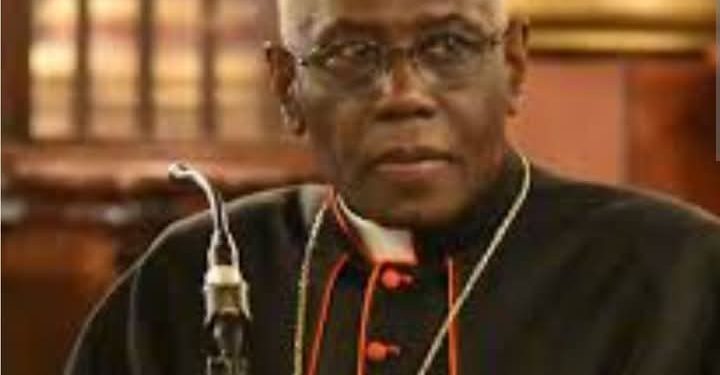 Vatican : le cardinal Robert Sarah réagit après l’élection du Pape LÉON XIV