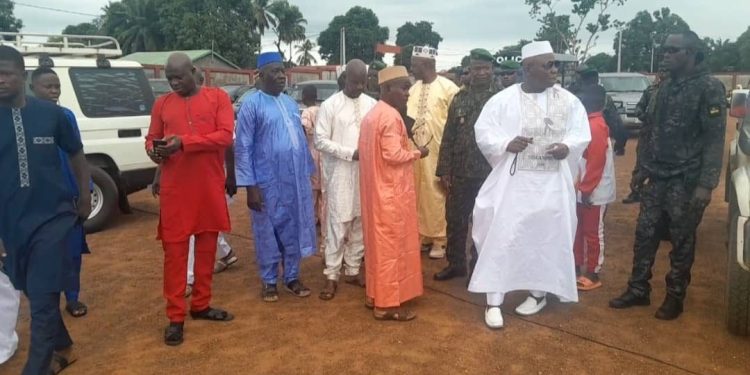 Forécariah : Les fidèles musulmans se sont massivement mobilisés au stade préfectoral.
