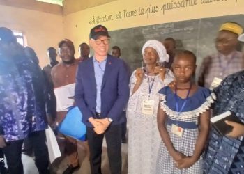 Examens nationaux sessions 2025. Dubreka : Les autorités préfectorales et communales président le lancement officiel des épreuves du CEE.