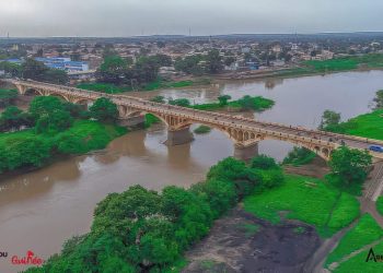 𝗜𝗻𝗳𝗿𝗮𝘀𝘁𝗿𝘂𝗰𝘁𝘂𝗿𝗲𝘀 : 𝗟𝗲 𝗚𝗼𝘂𝘃𝗲𝗿𝗻𝗲𝗺𝗲𝗻𝘁 𝘀’𝗲𝗻𝗴𝗮𝗴𝗲 𝗱𝗮𝗻𝘀 𝗹𝗮 𝗰𝗼𝗻𝘀𝘁𝗿𝘂𝗰𝘁𝗶𝗼𝗻 𝗱’𝘂𝗻 𝗻𝗼𝘂𝘃𝗲𝗮𝘂 𝗽𝗼𝗻𝘁 𝘀𝘂𝗿 𝗹𝗲 𝗳𝗹𝗲𝘂𝘃𝗲 𝗠𝗶𝗹𝗼 𝗮 𝗞𝗮𝗻𝗸𝗮𝗻