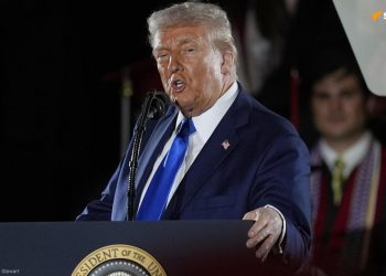 Dédollarisation, pétrole: pourquoi Trump craint les BRICS