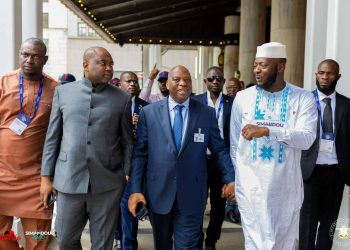 𝐌𝐈𝐒𝐒𝐈𝐎𝐍 𝐀𝐔𝐗 É𝐓𝐀𝐓𝐒-𝐔𝐍𝐈𝐒 𝐃𝐀𝐍𝐒 𝐋𝐄 𝟖𝟎 è𝐦𝐞 𝐀𝐒𝐒𝐄𝐌𝐁𝐋É𝐄 𝐄𝐗𝐓𝐑𝐀𝐎𝐑𝐃𝐈𝐍𝐀𝐈𝐑𝐄