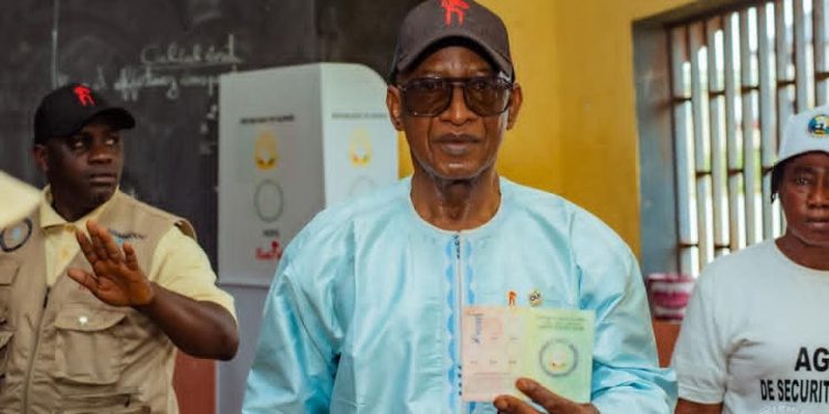 Ministre Yaya Kairaba Kaba : Un acte de foi républicaine et d’exemplarité citoyenne