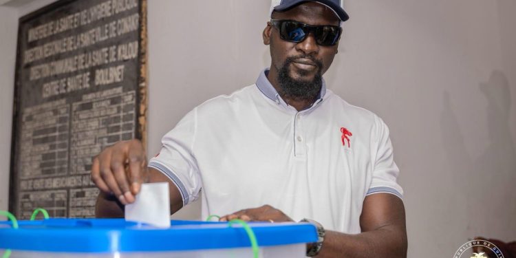 Référendum constitutionnel: les Guinéens veulent « changer d’époque », selon un politologue