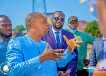 Poursuite de notre tournée de sensibilisation pour la propreté et la salubrité urbaine à Conakry.