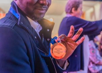 Arts et Culture : Remise de Certificat – African Fashion & Art Awards (AFAA EWI Awards) à Lounseny Koné