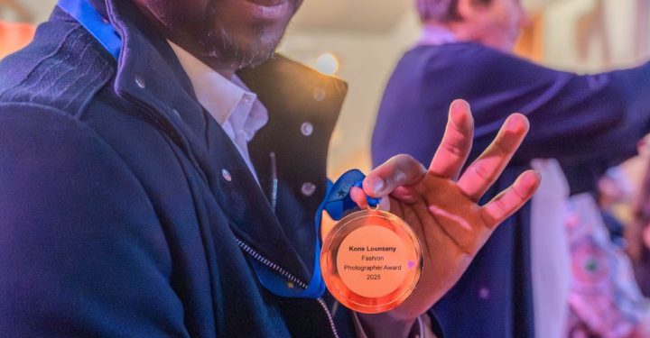 Arts et Culture : Remise de Certificat – African Fashion & Art Awards (AFAA EWI Awards) à Lounseny Koné