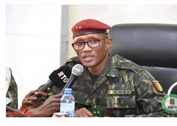 Armée :  » « l’interdiction formelle de la circulation des véhicules non immatriculées y compris les cirennes « , dixit Général Ibrahima Sory Bangoura, Chef d’État -major Général des armées.