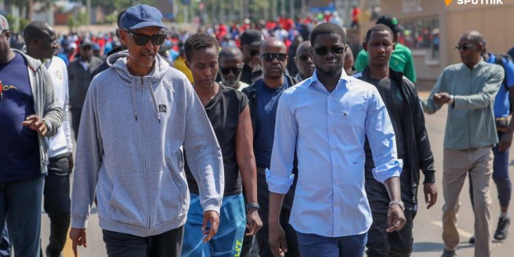 Le Rwanda en marche: la Car Free Day rassemble citoyens et… Présidents
