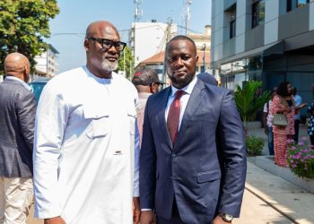 𝐏𝐚𝐬𝐬𝐚𝐭𝐢𝐨𝐧 𝐝𝐞 𝐬𝐞𝐫𝐯𝐢𝐜𝐞: Moussa yes kaba Directeur Général de l’Agence Guinéenne pour le Financement du Logement