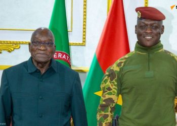 L’ancien Président sud-africain Jacob Zuma encourage Ibrahim Traoré à « continuer la lutte pour la libération de l’Afrique »