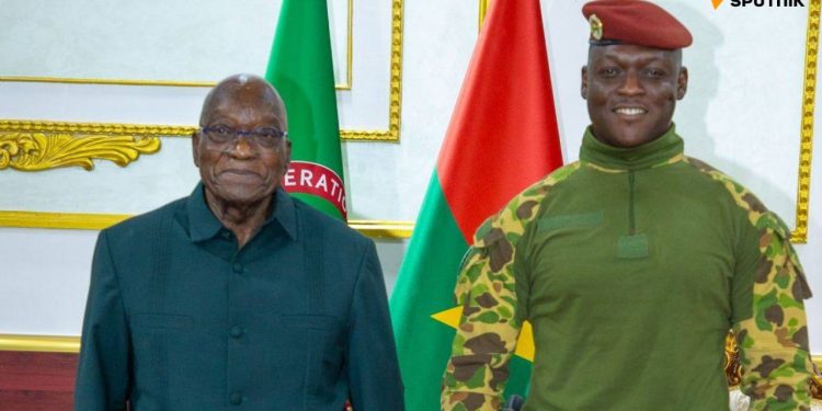 L’ancien Président sud-africain Jacob Zuma encourage Ibrahim Traoré à « continuer la lutte pour la libération de l’Afrique »