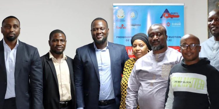 ๐๐๐๐๐
๐๐ : ๐๐๐ง๐๐จ๐ง๐ญ๐ซ๐ ๐๐ฏ๐๐ ๐ฎ๐ง ๐๐จ๐ง๐ฌ๐จ๐ซ๐ญ๐ข๐ฎ๐ฆ ๐โ๐ข๐ง๐ฏ๐๐ฌ๐ญ๐ข๐ฌ๐ฌ๐๐ฎ๐ซ๐ฌ ๐ฉ๐จ๐ฎ๐ซ ๐๐๐๐๐ฅ๐๐ซ๐๐ซ ๐ฅ๐๐ฌ ๐ฅ๐จ๐ ๐๐ฆ๐๐ง๐ญ๐ฌ ๐ฌ๐จ๐๐ข๐๐ฎ๐ฑ