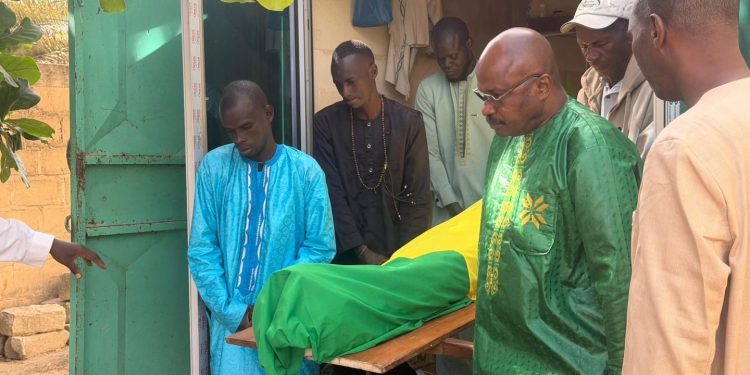 El-Béchir Diallo, figure majeure de la presse guinéenne, inhumé près de William Ponty