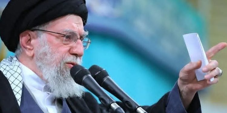 En Iran, on préfère mourir que de se soumettre à l’impérialisme,