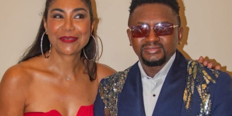 La Légende Azaya en compagnie de Tanya Saint-Val