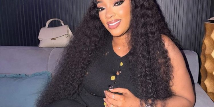 URGENT… Djelykaba Bintou quitte le milieu musical 