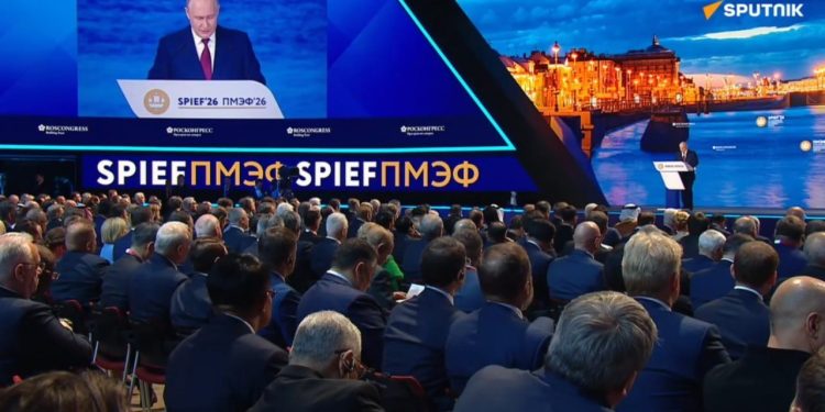 BRICS, G7, dettes publiques: Vladimir Poutine sur les principaux enjeux économiques