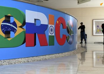 La France devrait rejoindre les BRICS – un petit-fils du général De Gaulle
